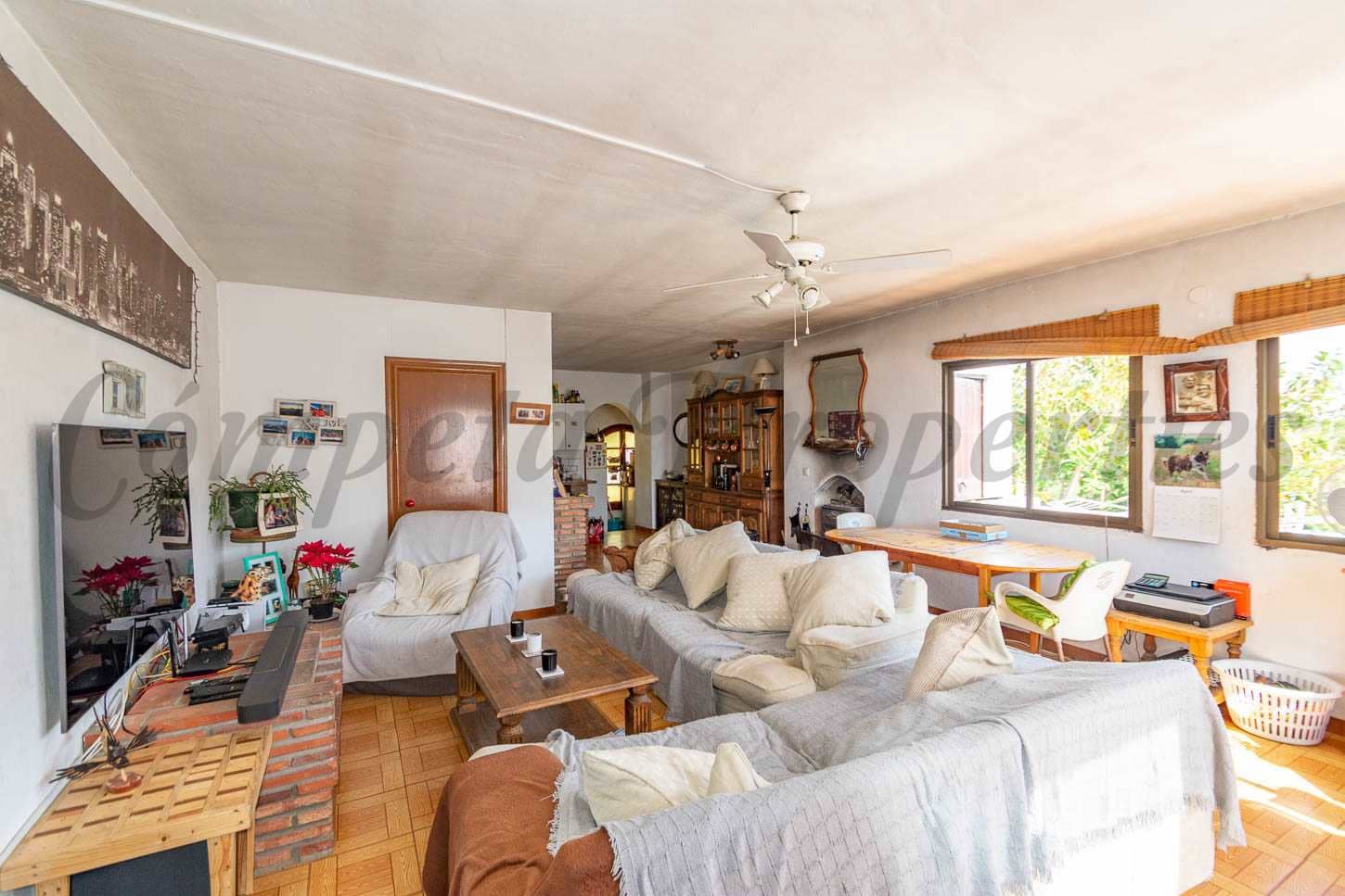 6 slaapkamer Villa te koop in Competa - € 750.000 (Ref: 8223644)