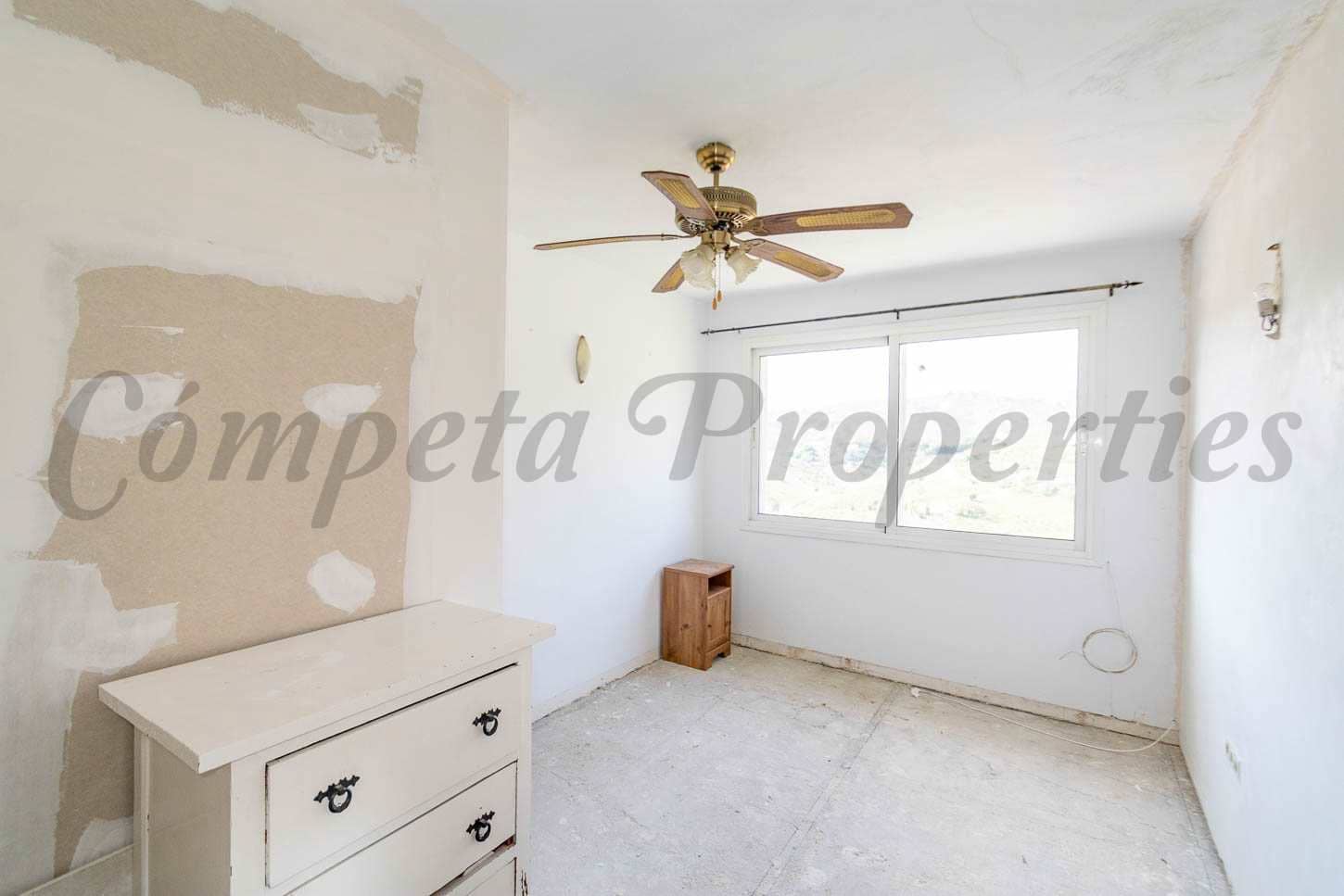 6 slaapkamer Villa te koop in Competa - € 750.000 (Ref: 8223644)