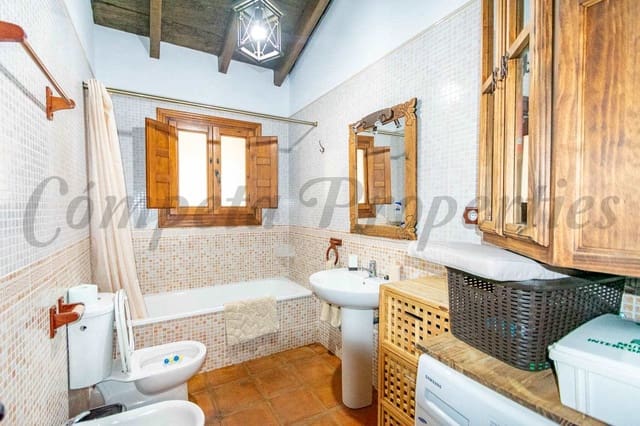 2 sypialnia Finka/Dom wiejski do wynajęcia w Cómpeta z basenem garażem - 1 200 € (Ref: 8227174)