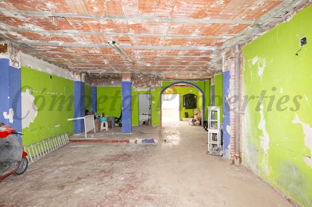 Huis te koop in Nerja - € 629.000 (Ref: 8305947)