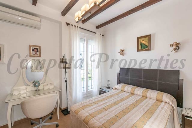 4 soverom Villa til salgs i Lagos, Vélez-Málaga med svømmebasseng - € 550 000 (Ref: 8315502)