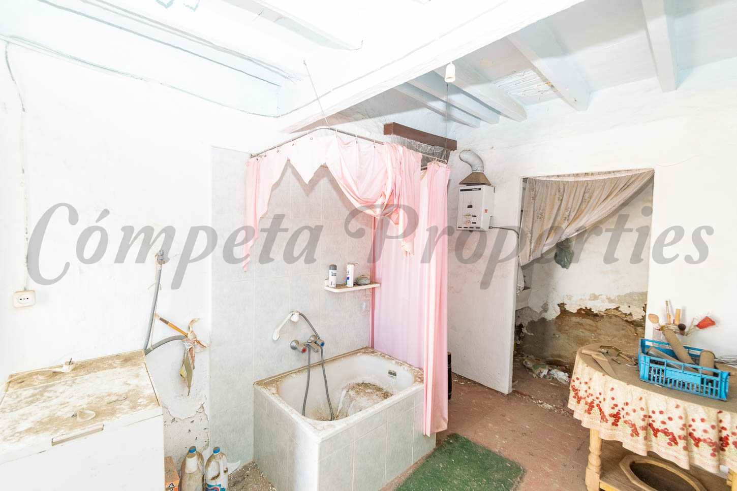 18 soveværelse Byhus til salg i Algarrobo - € 180.000 (Ref: 8395593)