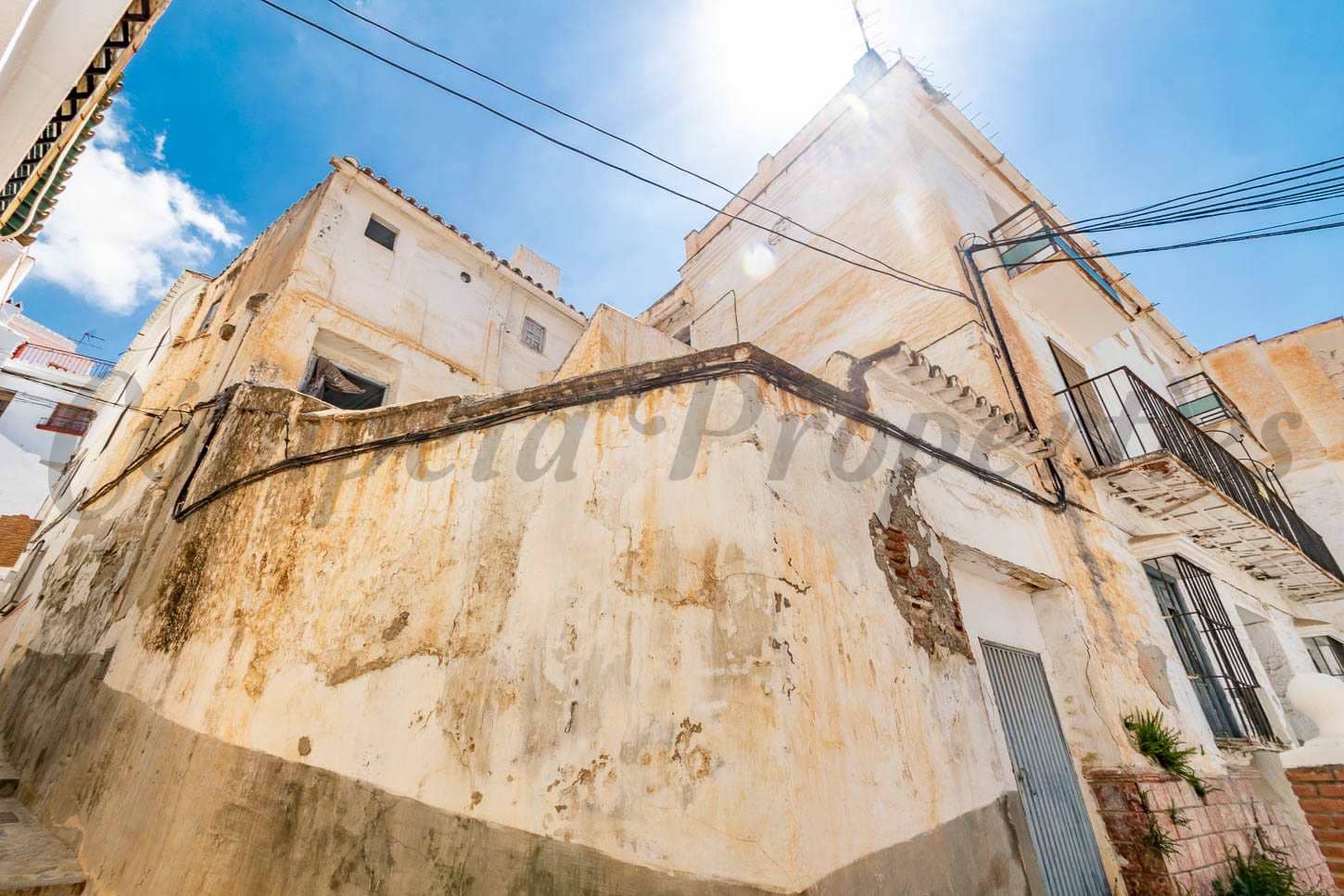 18 soveværelse Byhus til salg i Algarrobo - € 180.000 (Ref: 8395593)