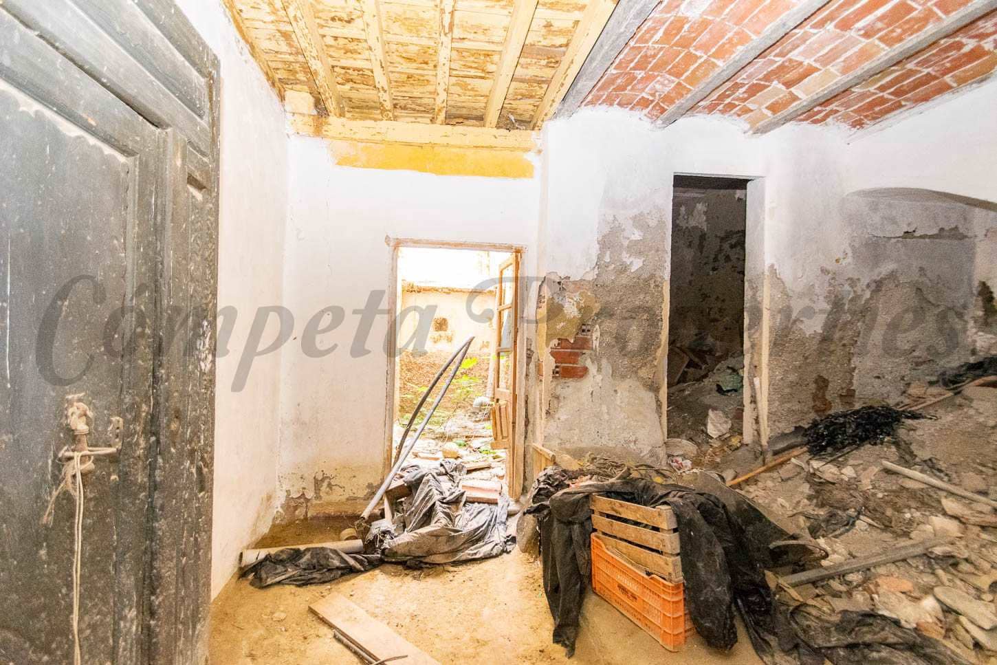 18 soveværelse Byhus til salg i Algarrobo - € 180.000 (Ref: 8395593)