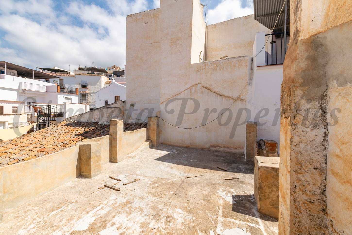 18 soveværelse Byhus til salg i Algarrobo - € 180.000 (Ref: 8395593)