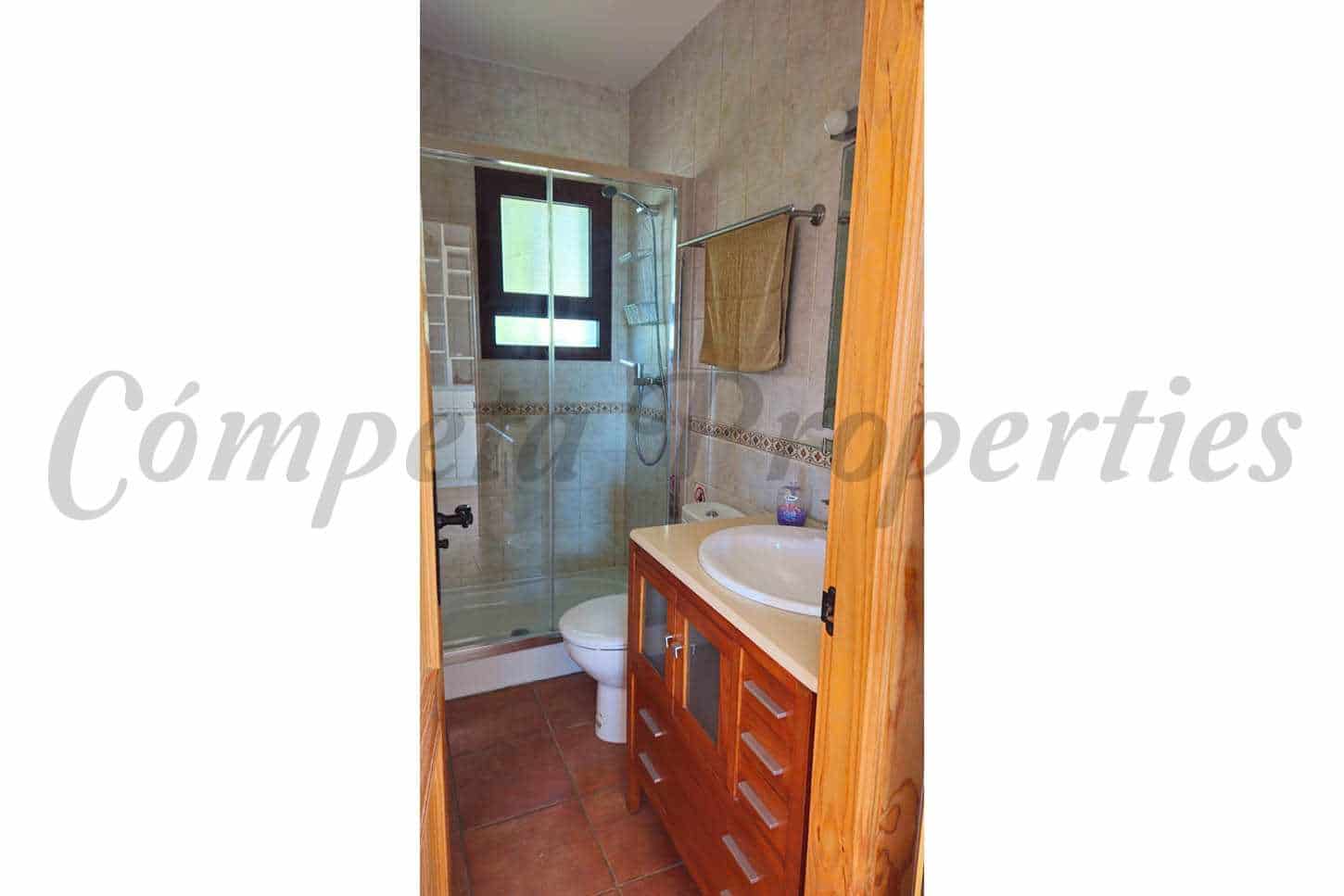 1 slaapkamer Finca/Landhuis voor vakantieverhuur in Nerja met zwembad garage - € 575 (Ref: 8395716)
