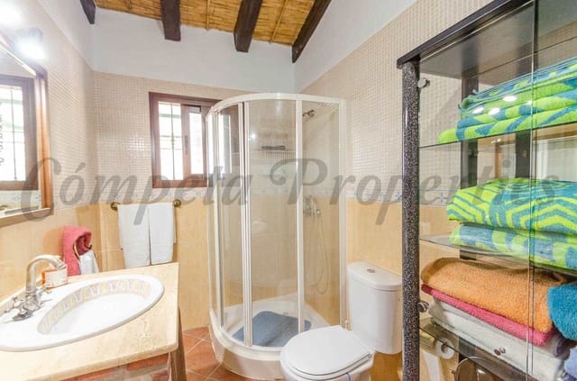 3 sypialnia Willa na sprzedaż w Cómpeta z basenem - 415 000 € (Ref: 8397932)