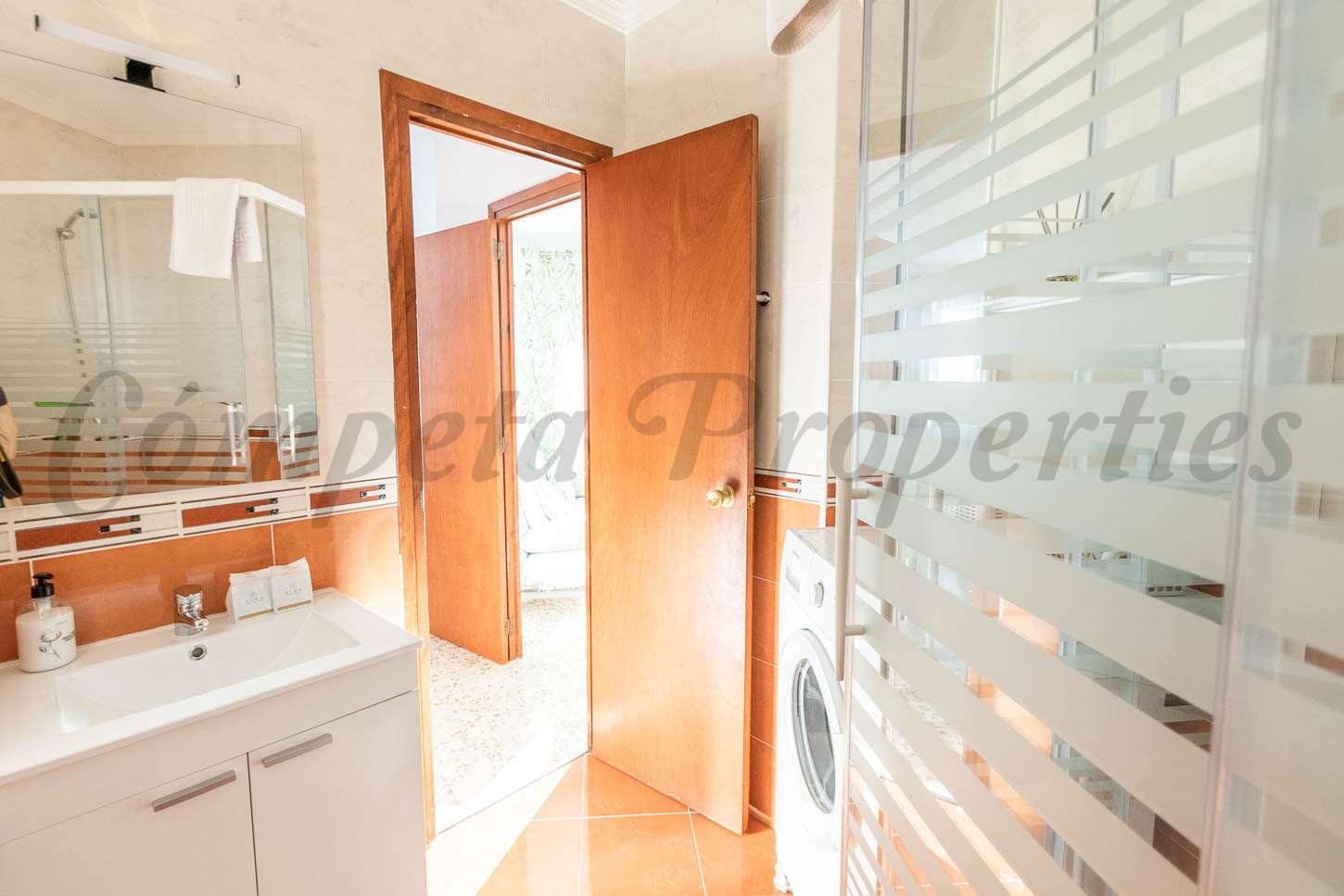 1 sovrum Lägenhet för semesterbostäder i Nerja med pool - 620 € (Ref: 8416907)