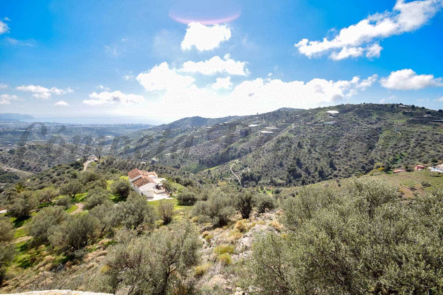 Teren niezagospodarowany na sprzedaż w Torrox - 130 000 € (Ref: 8429760)