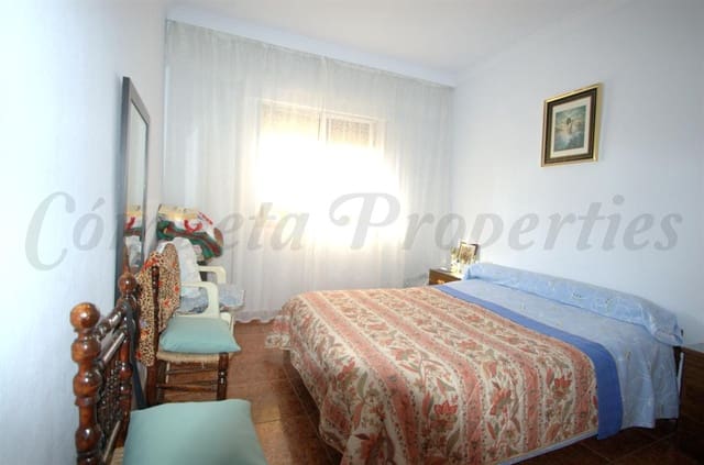 3 soveværelse Byhus til salg i Torrox-Costa, Torrox - € 395.000 (Ref: 8433679)