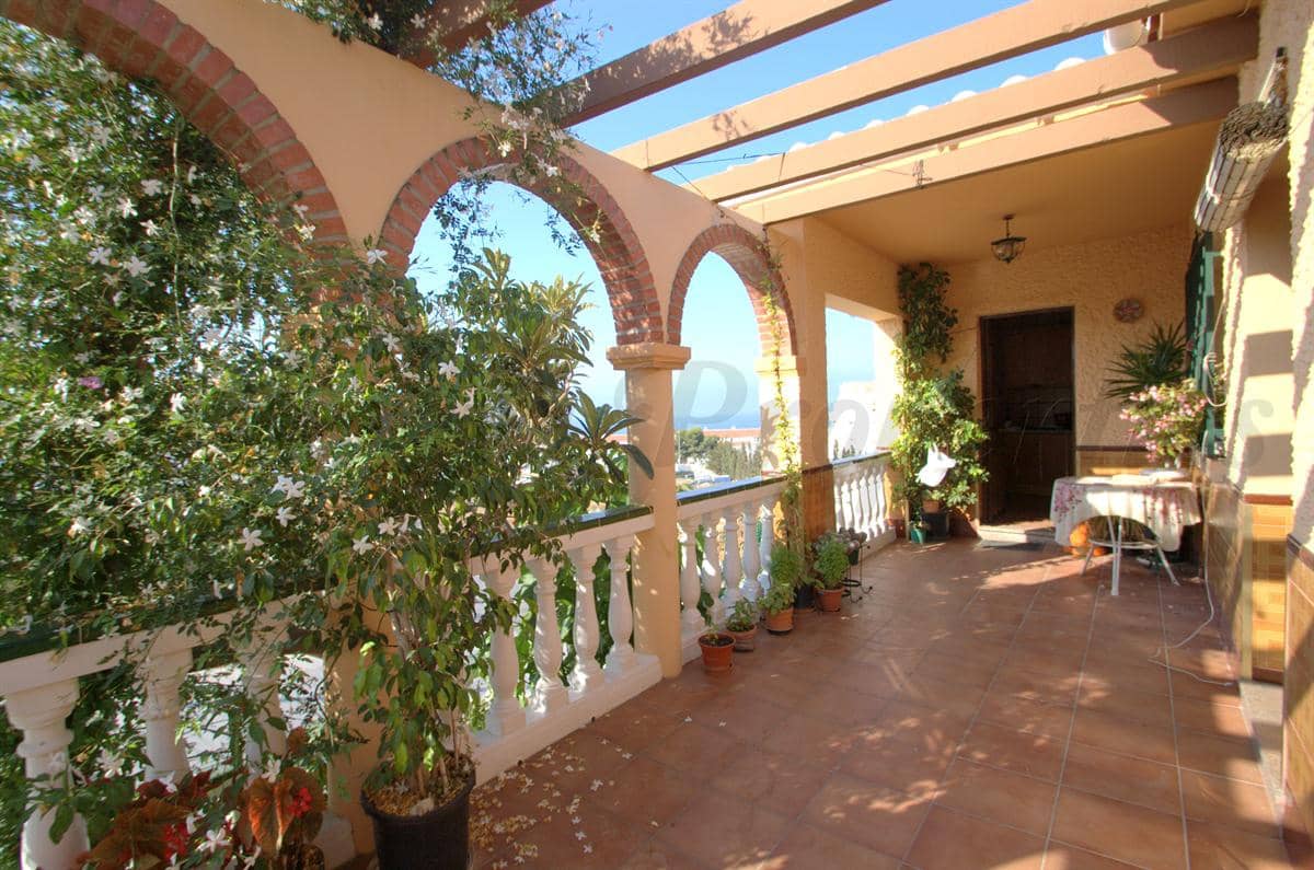 3 soverom Hus til salgs i Torrox-Costa - € 395 000 (Ref: 8433679)