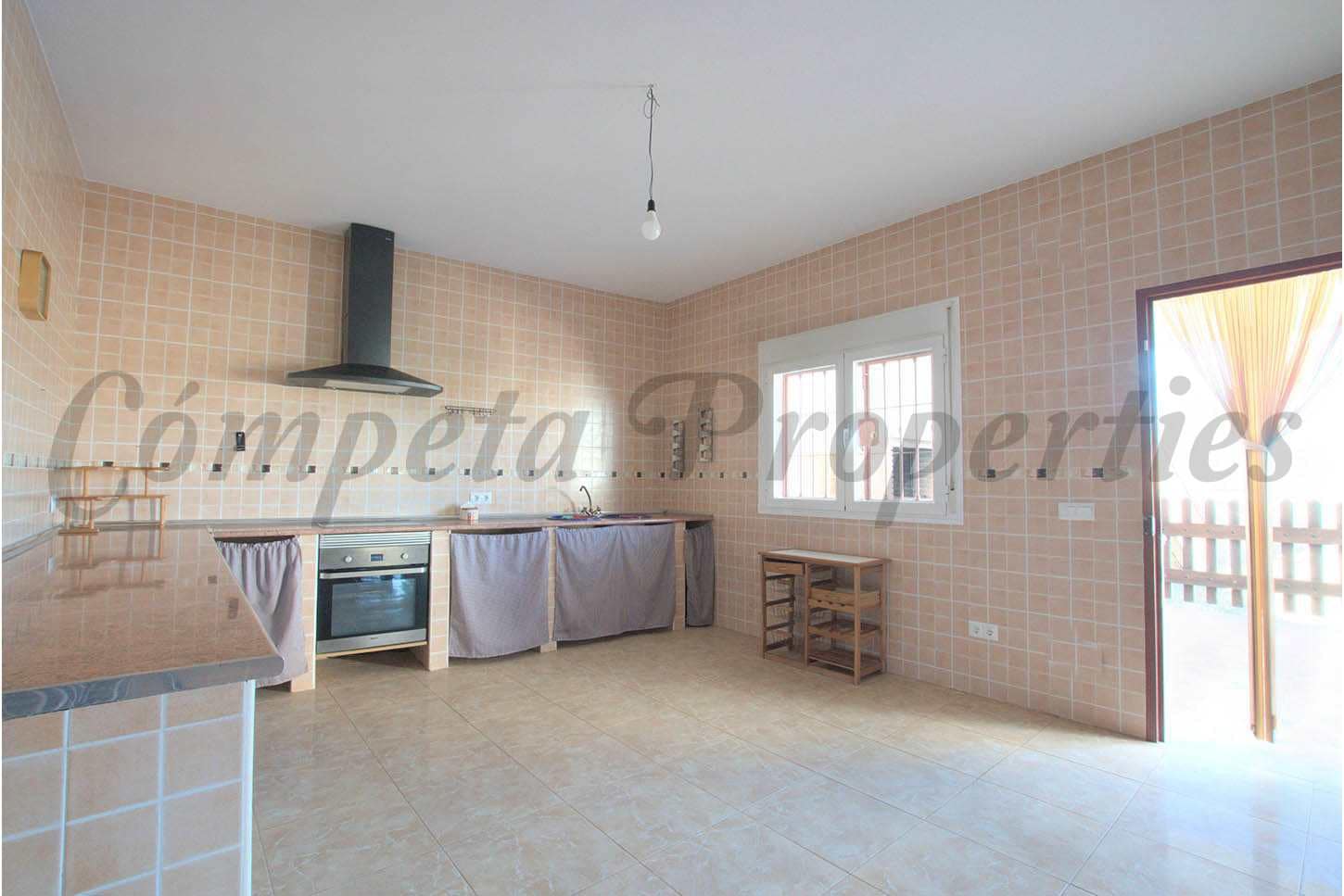 3 soverom Finca/Herregård til salgs i Almayate med garasje - € 299 000 (Ref: 8436158)