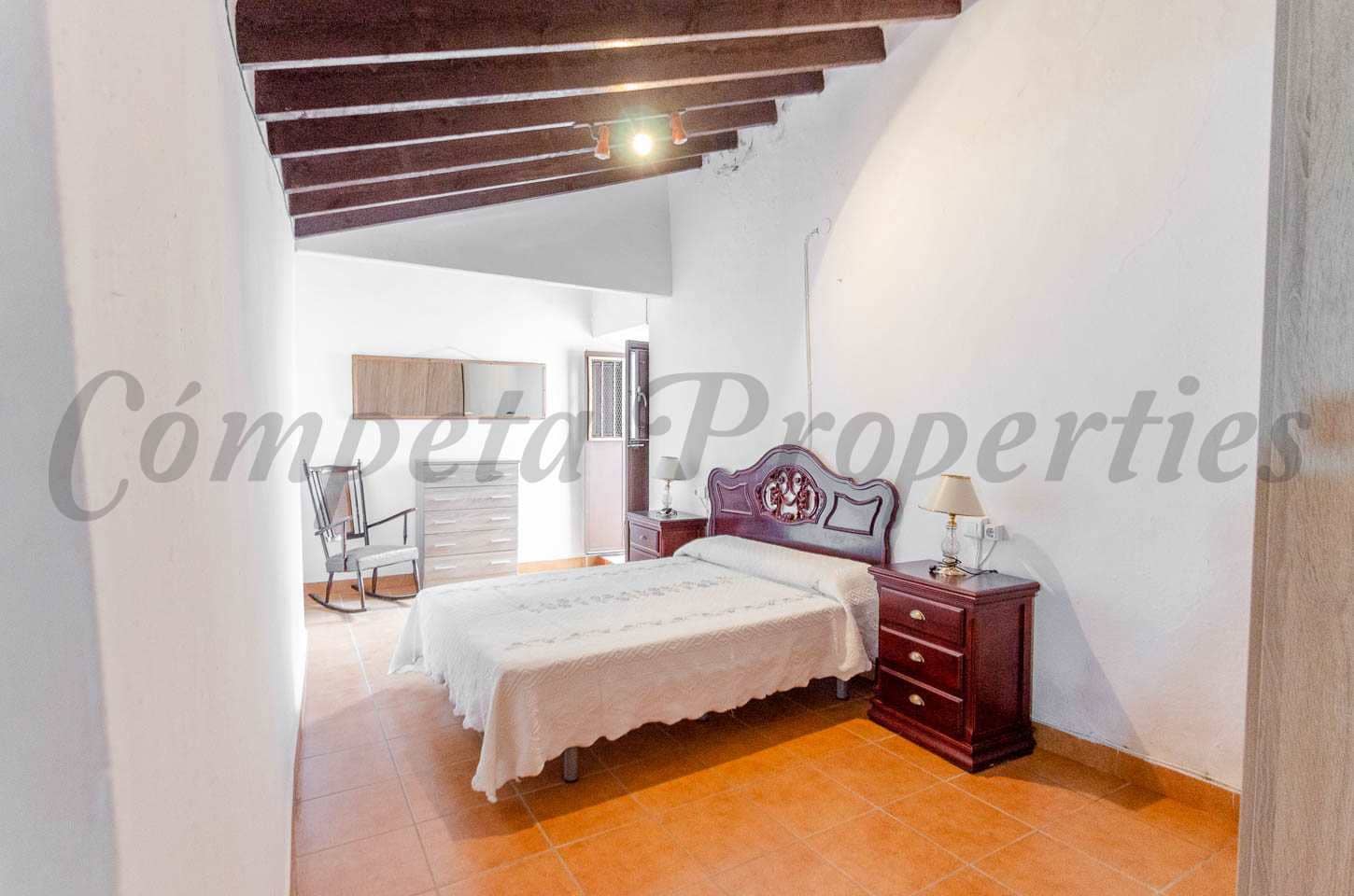 3 soveværelse Byhus til salg i Comares - € 95.000 (Ref: 8437967)