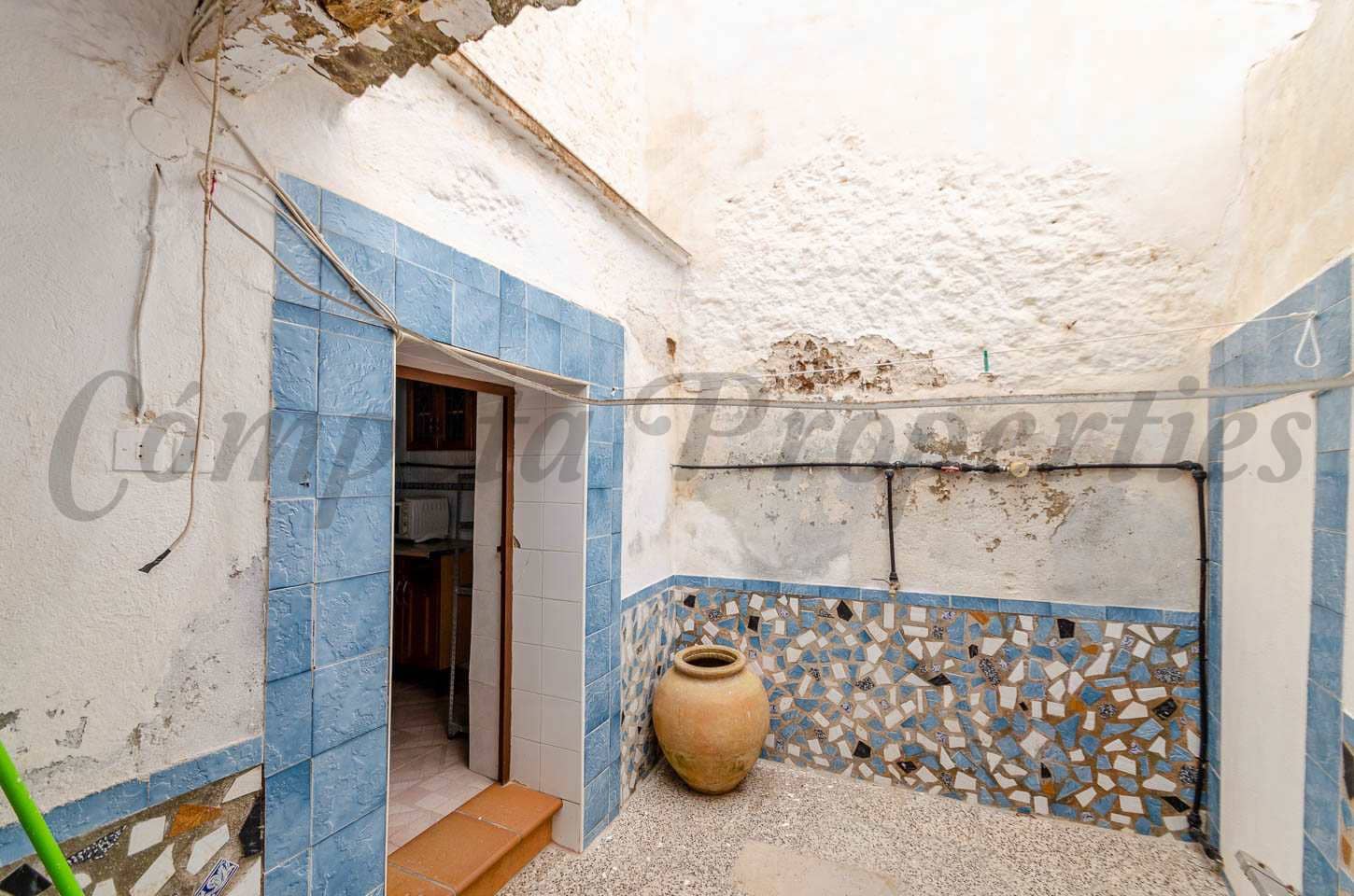 3 soveværelse Byhus til salg i Comares - € 95.000 (Ref: 8437967)