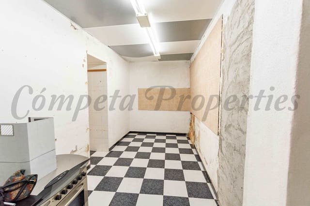 2 slaapkamer Huis te koop in Nerja - € 425.000 (Ref: 8440784)