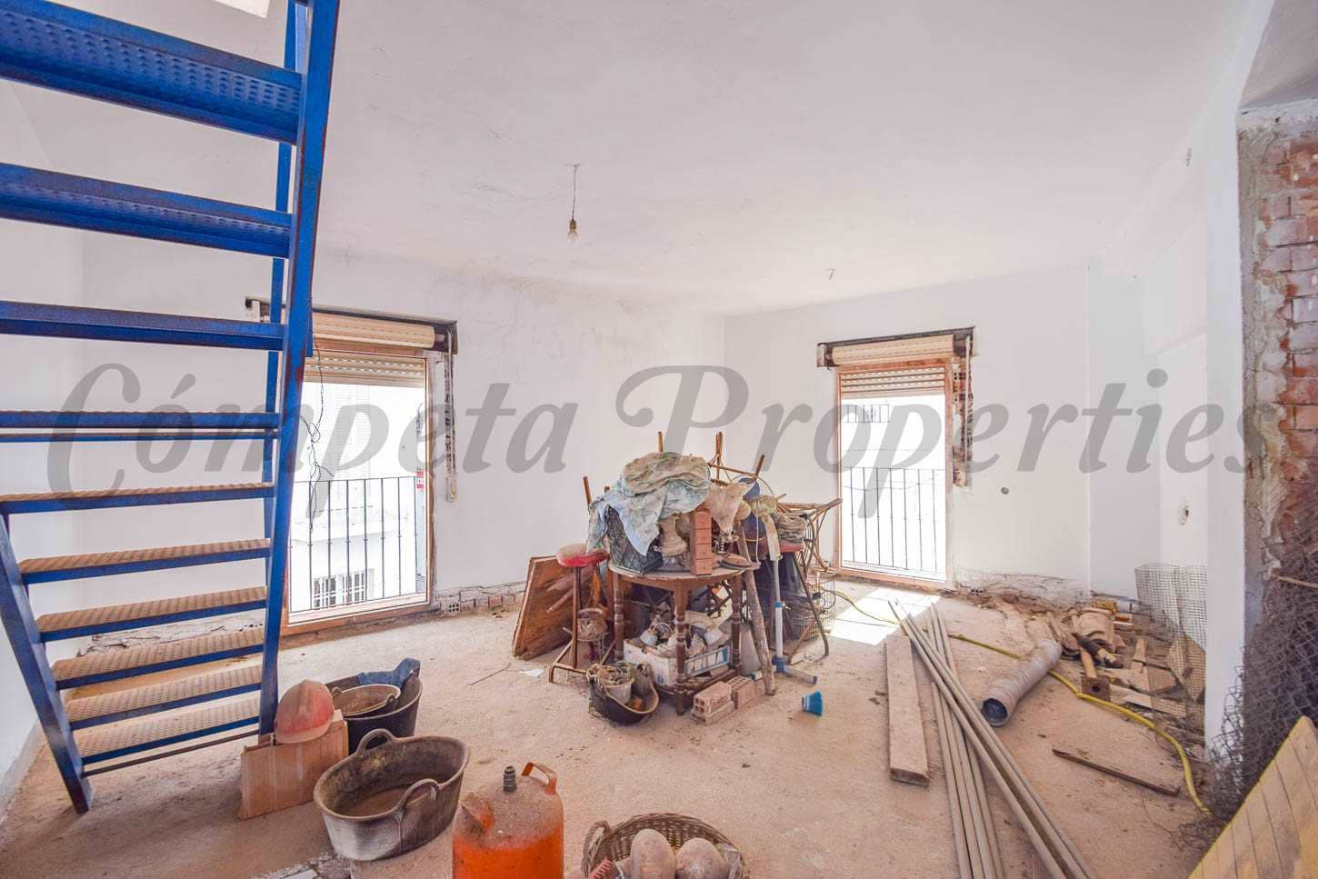 3 bedroom Townhouse for sale in Torrox with garage - € 120,000 (Ref: 8441128)