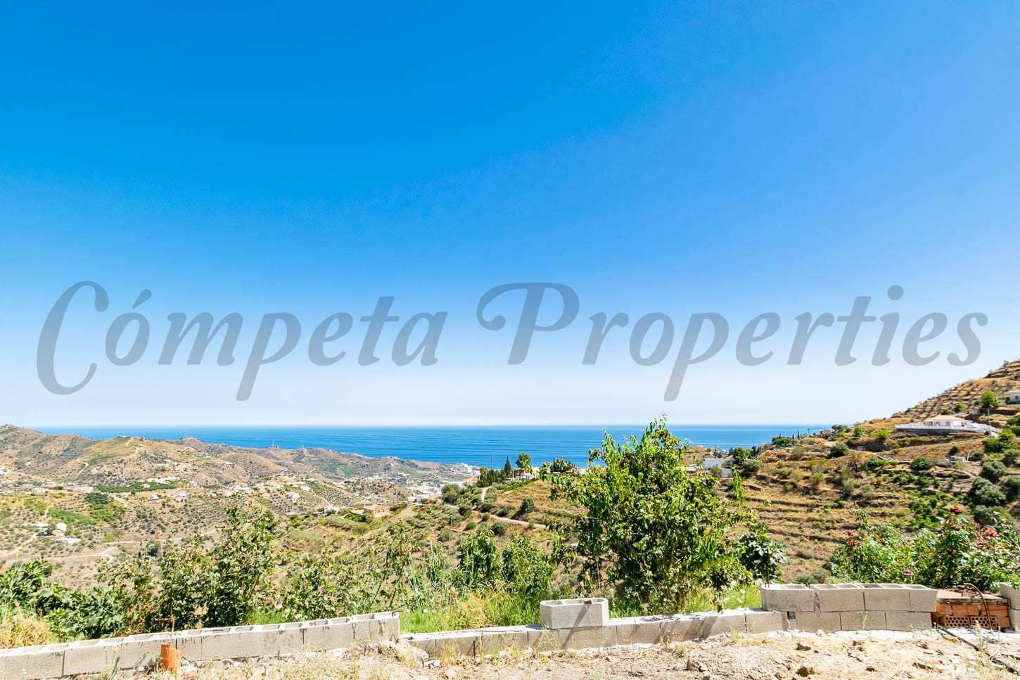 Finka/Dom wiejski do wynajęcia w Torrox z garażem - 750 € (Ref: 8448543)