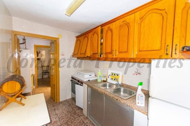 5 chambre Maison de Ville à vendre à Archez - 97 000 € (Ref: 8450935)