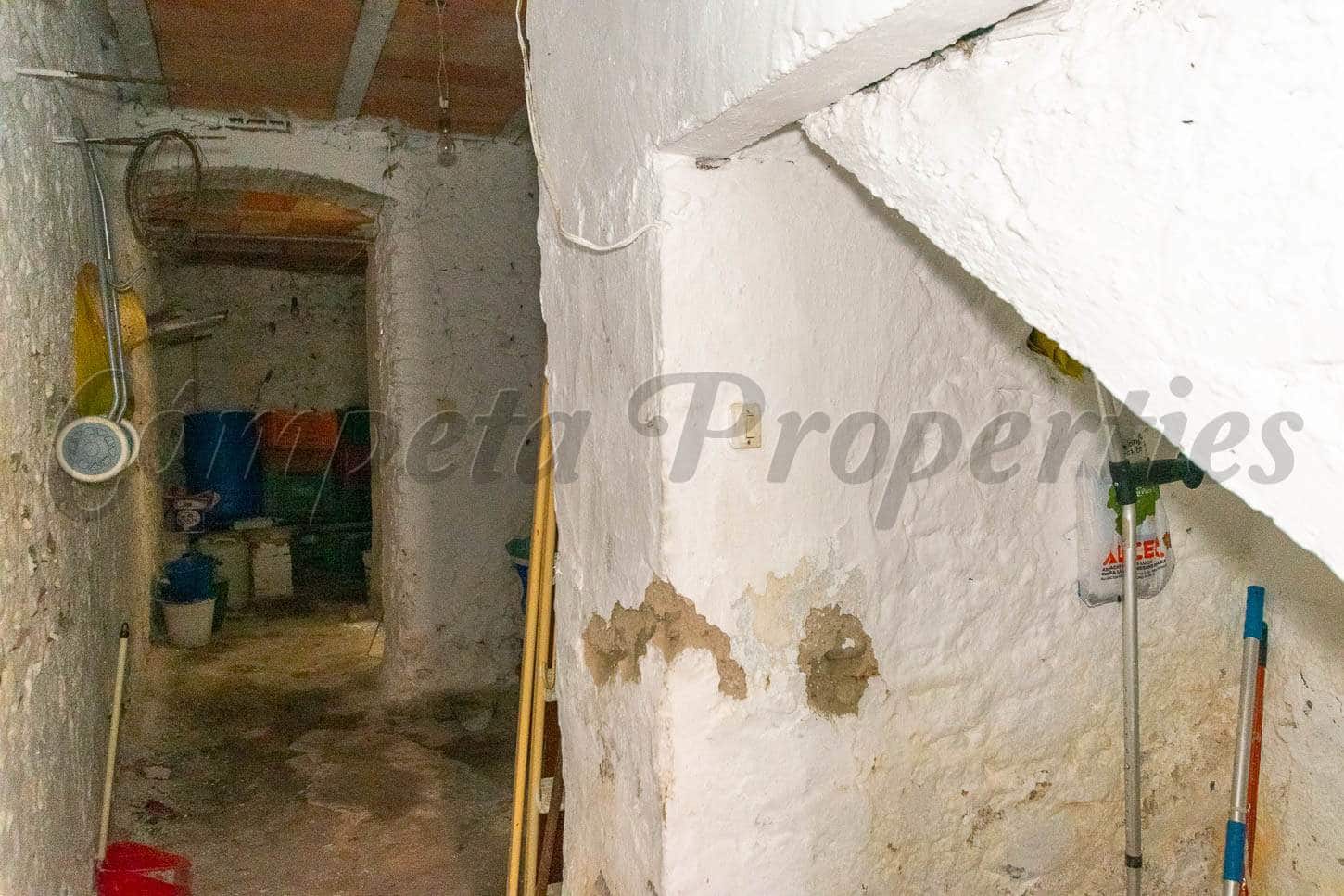 5 soveværelse Byhus til salg i Archez - € 97.000 (Ref: 8450935)