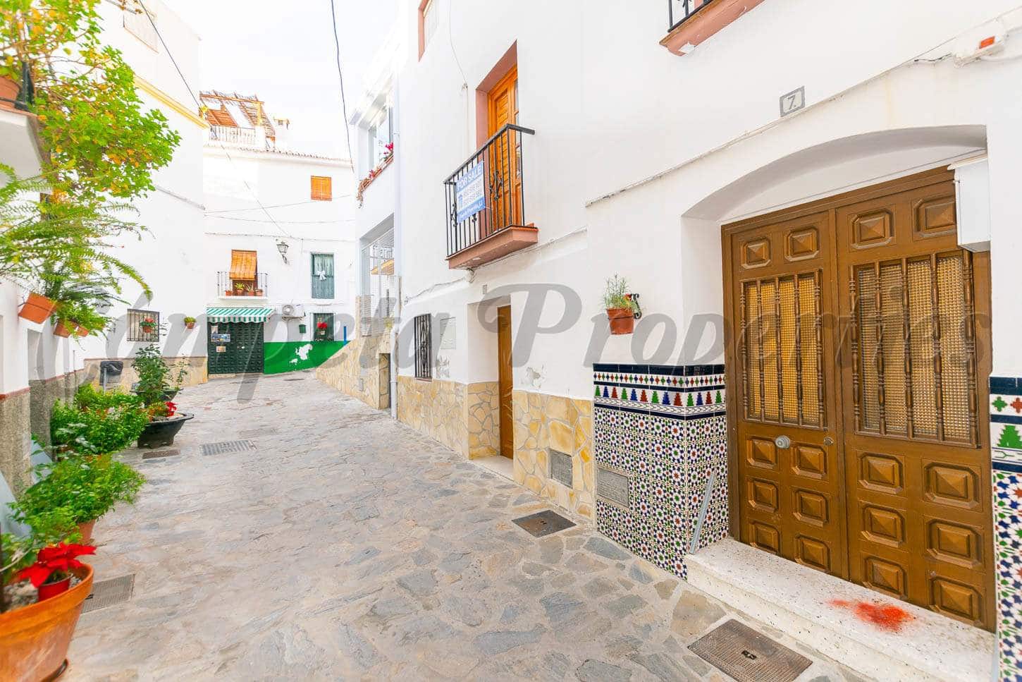 5 soveværelse Byhus til salg i Archez - € 97.000 (Ref: 8450935)