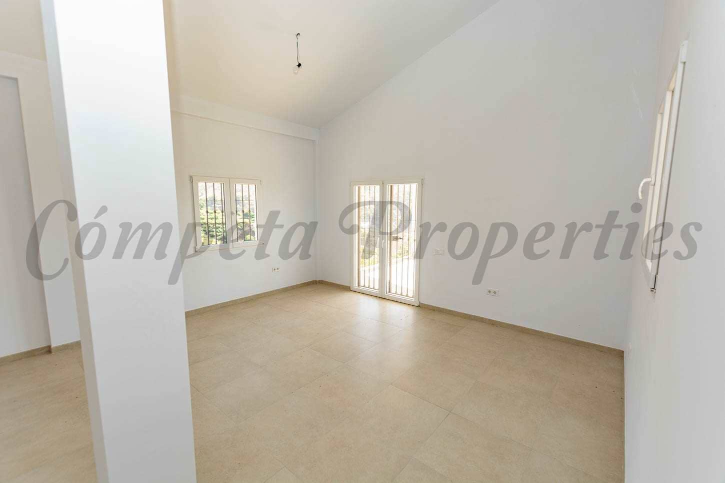 3 slaapkamer Finca/Landhuis te koop in Frigiliana met garage - € 685.000 (Ref: 8453867)