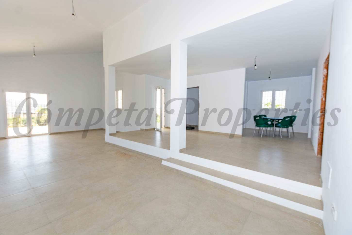 3 slaapkamer Finca/Landhuis te koop in Frigiliana met garage - € 685.000 (Ref: 8453867)