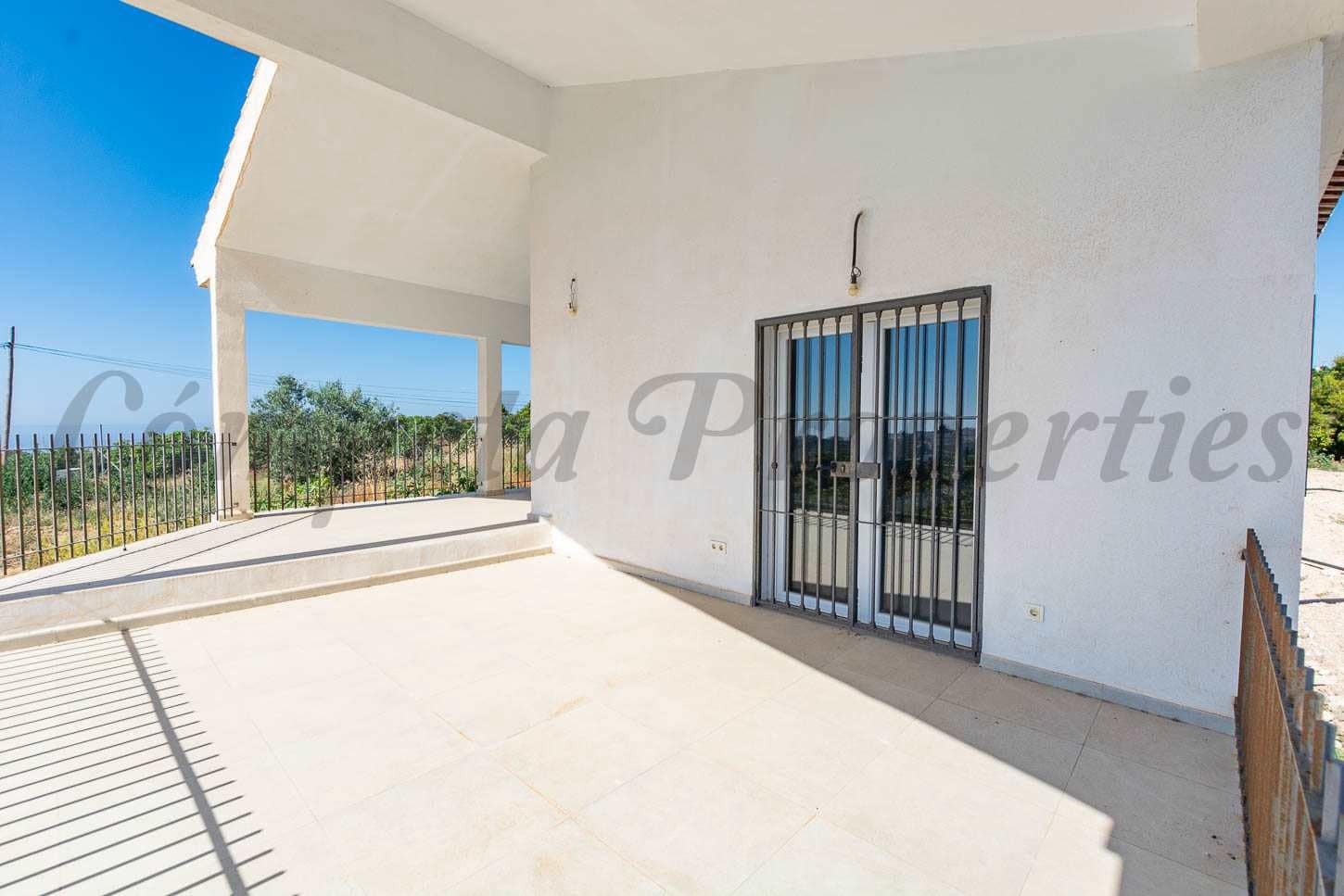 3 slaapkamer Finca/Landhuis te koop in Frigiliana met garage - € 685.000 (Ref: 8453867)