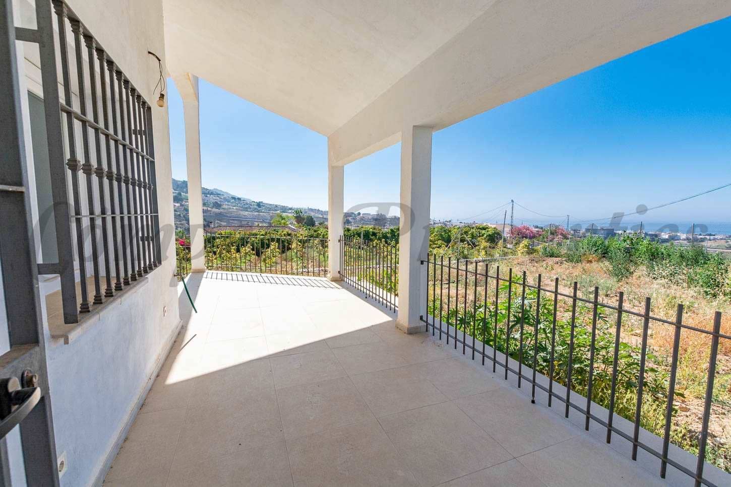 3 slaapkamer Finca/Landhuis te koop in Frigiliana met garage - € 685.000 (Ref: 8453867)