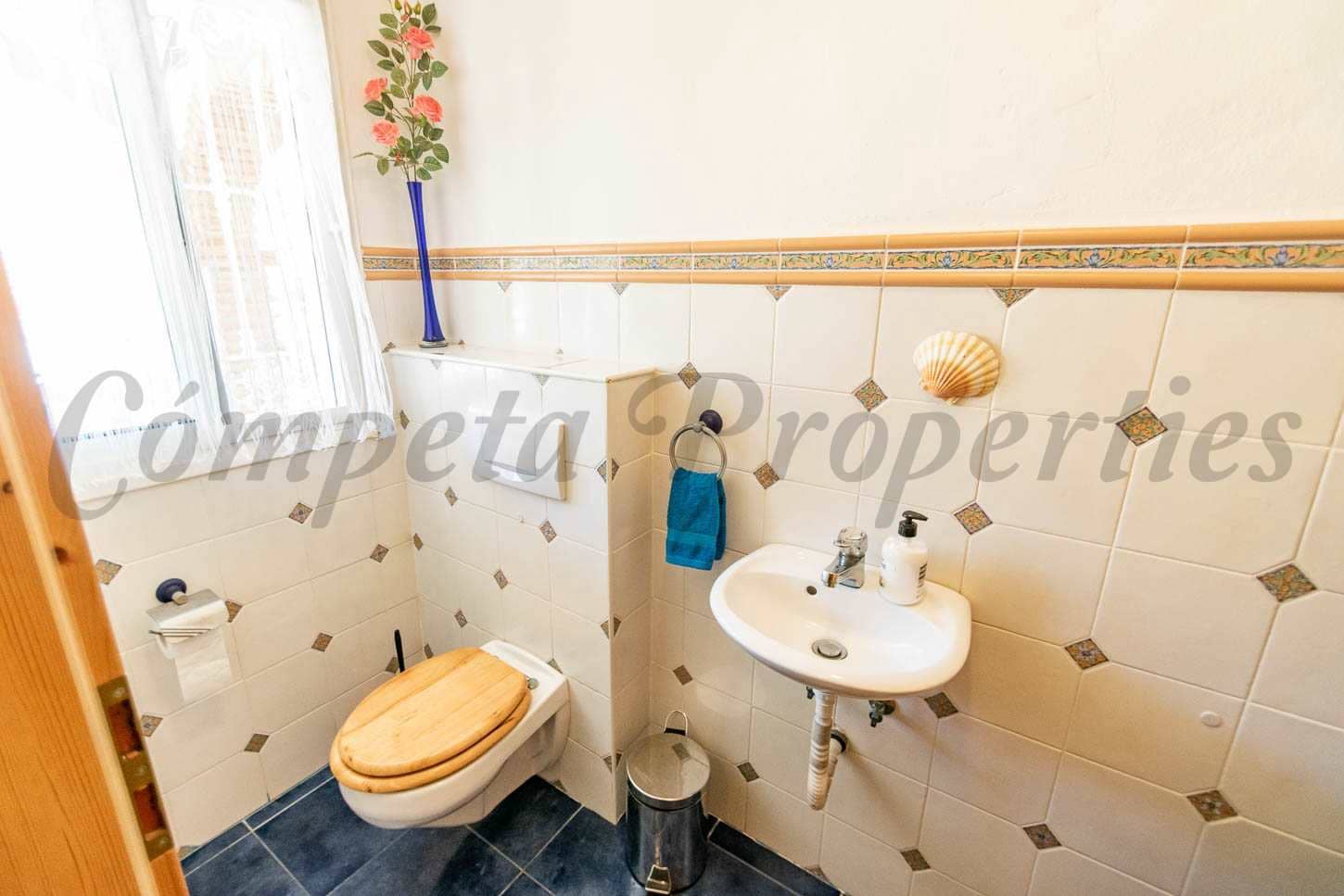 7 soverom Finca/Herregård til salgs i Torrox med svømmebasseng garasje - € 870 000 (Ref: 8456193)