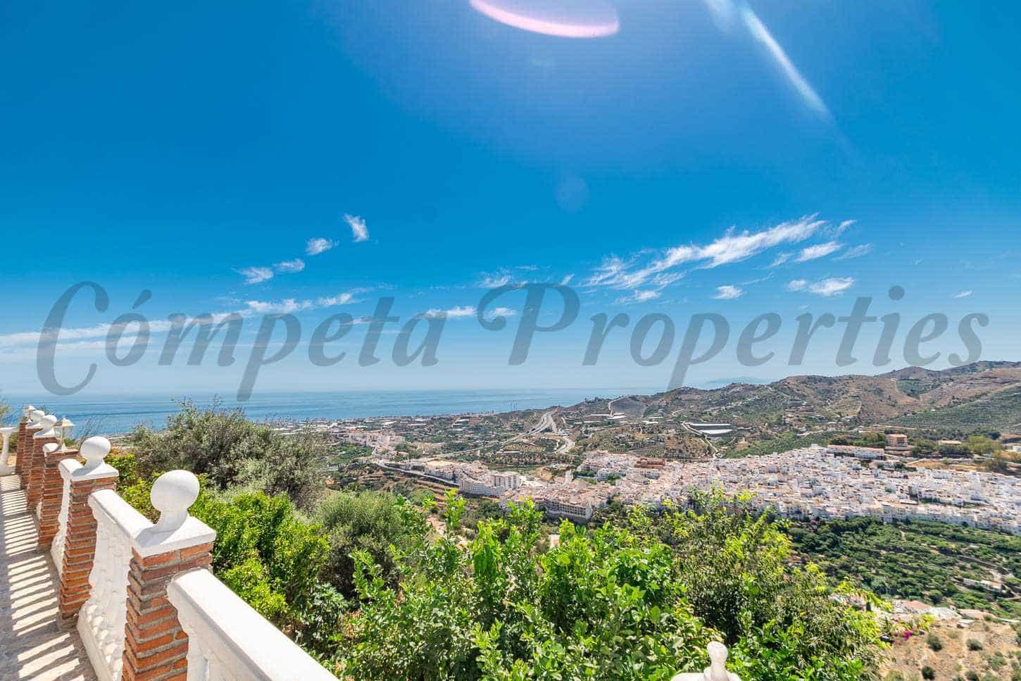 7 soverom Finca/Herregård til salgs i Torrox med svømmebasseng garasje - € 870 000 (Ref: 8456193)