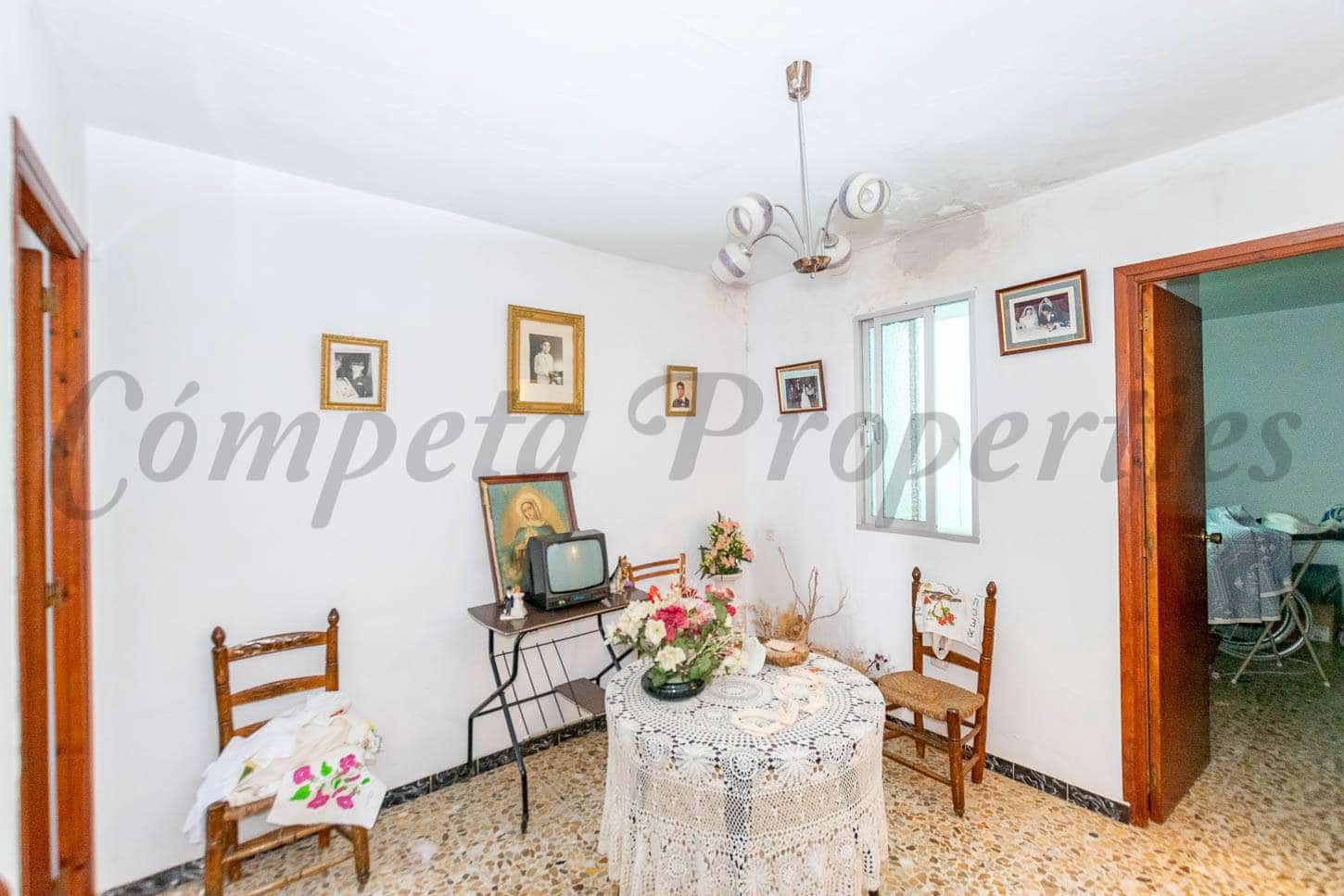 4 soveværelse Byhus til salg i Archez - € 107.000 (Ref: 8460985)