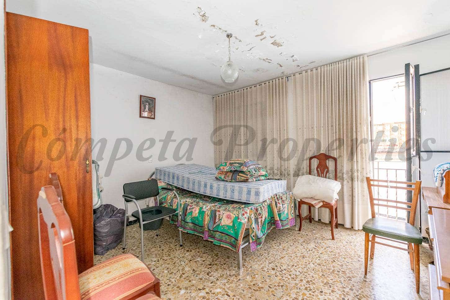 4 soveværelse Byhus til salg i Archez - € 107.000 (Ref: 8460985)