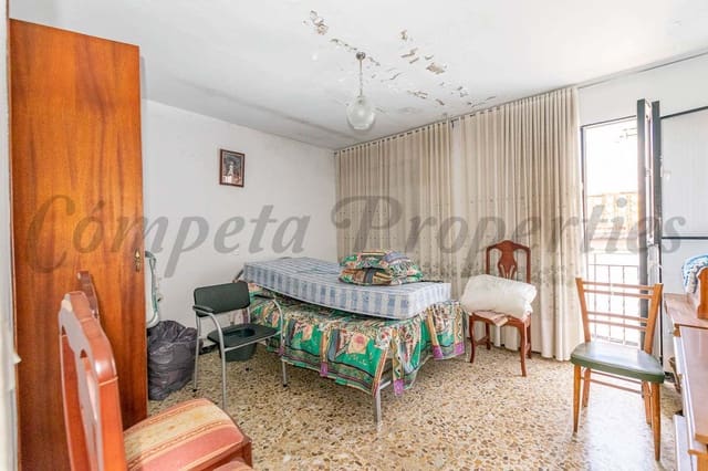 4 chambre Maison de Ville à vendre à Archez - 107 000 € (Ref: 8460985)