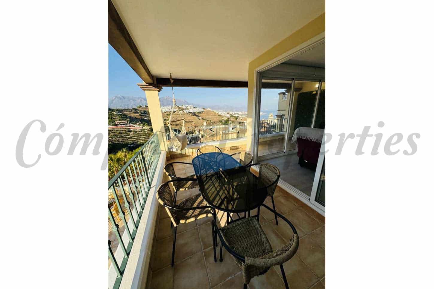 3 quarto Apartamento para venda em Nerja com piscina garagem - 420 000 € (Ref: 8472897)