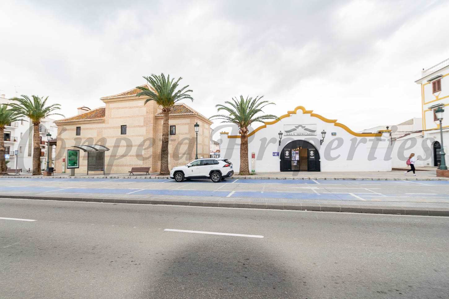 4 quarto Casa em Banda para venda em Nerja - 650 000 € (Ref: 8472938)