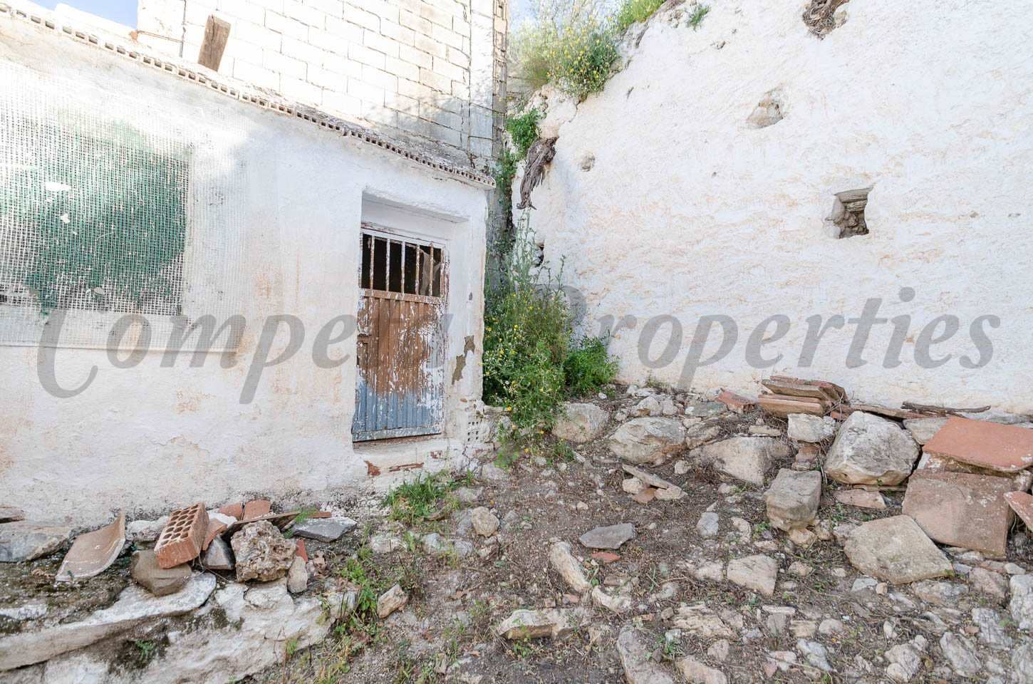 1 bedroom Townhouse for sale in Canillas de Aceituno - € 96,000 (Ref: 8475294)