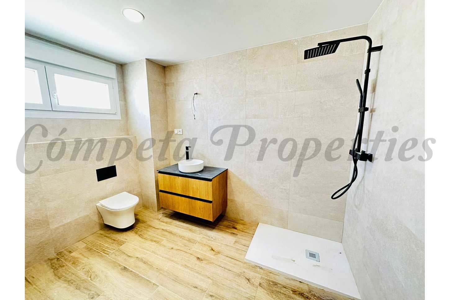 4 bedroom Townhouse for sale in Torrox-Costa with pool garage - € 525,000 (Ref: 8475346)