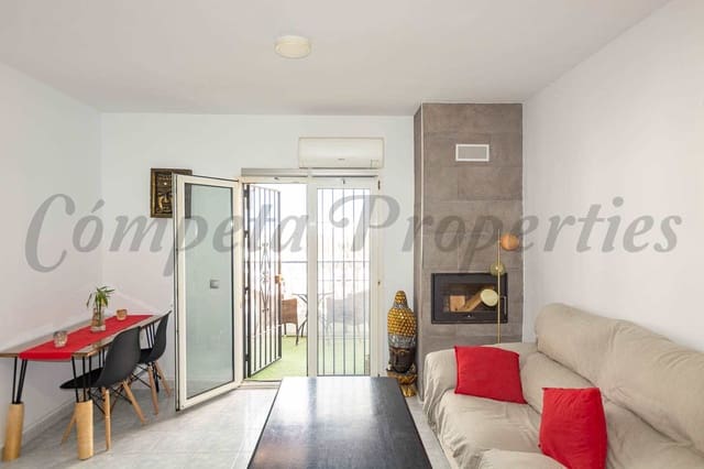 3 slaapkamer Huis te koop in Nerja met zwembad - € 340.000 (Ref: 8494390)