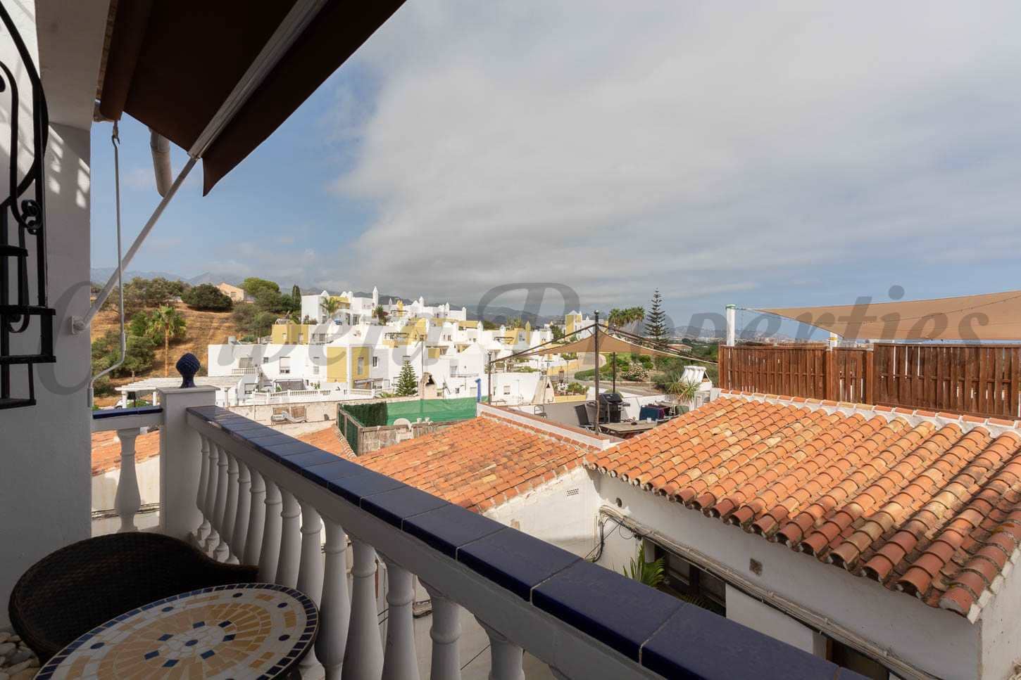 3 chambre Maison de Ville à vendre à Nerja avec piscine - 340 000 € (Ref: 8494390)