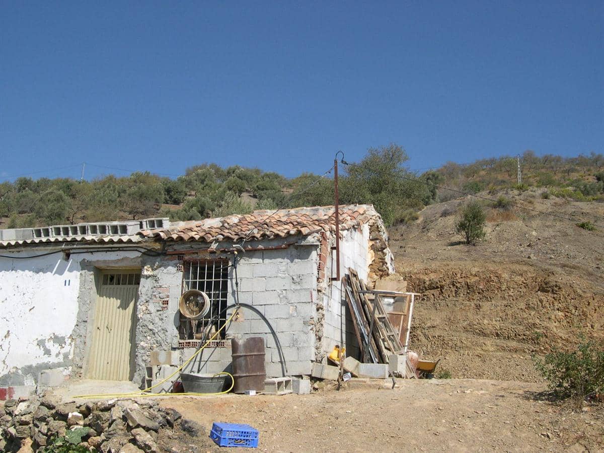 Grunde uden byggetilladelser til salg i Canillas de Albaida - € 372.000 (Ref: 8494410)