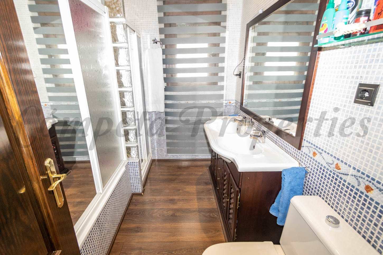 4 soveværelse Semi-Rækkehus til salg i Torrox med swimmingpool garage - € 800.000 (Ref: 8494430)