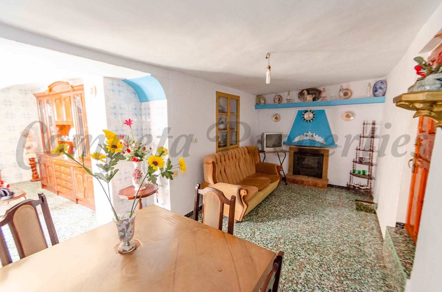 2 soveværelse Byhus til salg i Salares - € 89.000 (Ref: 8497533)