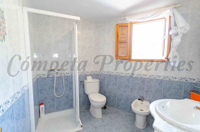 2 slaapkamer Huis te koop in Salares - € 89.000 (Ref: 8497533)