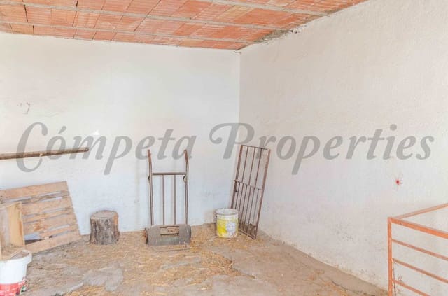 Byhus til salg i Salares - € 41.000 (Ref: 8498035)