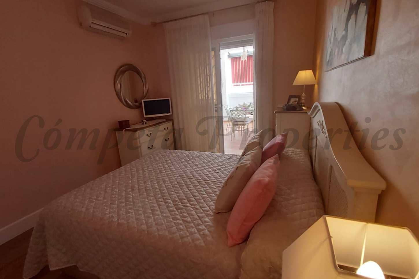2 quarto Apartamento para venda em Caleta de Velez com piscina garagem - 295 000 € (Ref: 8500938)