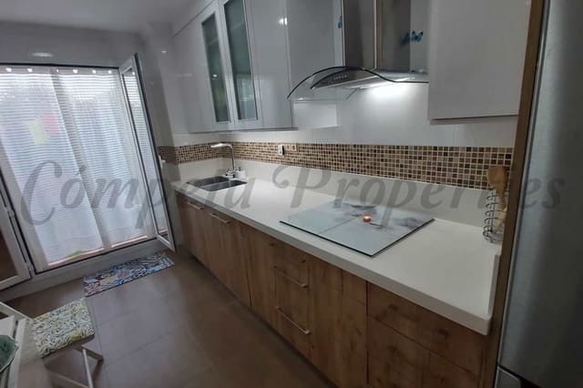 2 quarto Apartamento para venda em Caleta de Vélez, Vélez-Málaga com piscina garagem - 295 000 € (Ref: 8500938)