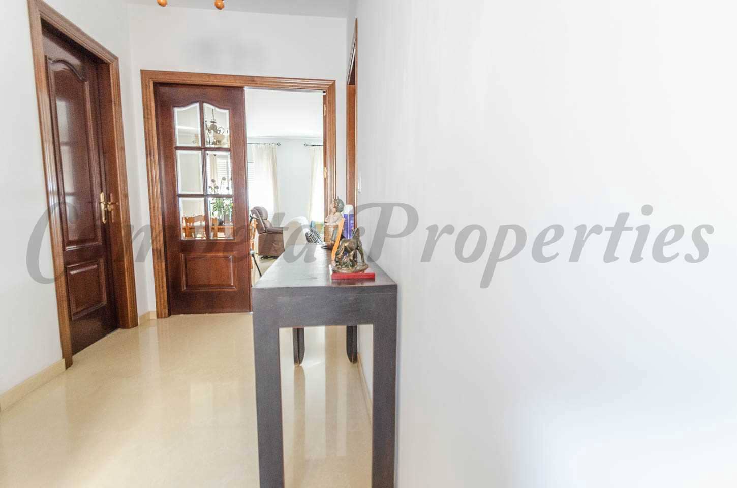 3 bedroom Townhouse for sale in Competa with garage - € 210,000 (Ref: 8509197)