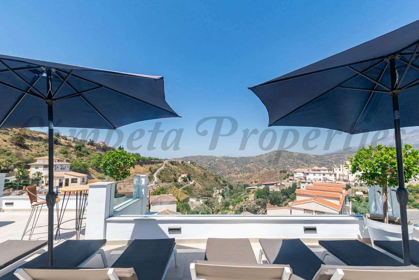 2 camera da letto Appartamento da affittare in Competa con piscina garage - 900 € (Rif: 8515031)