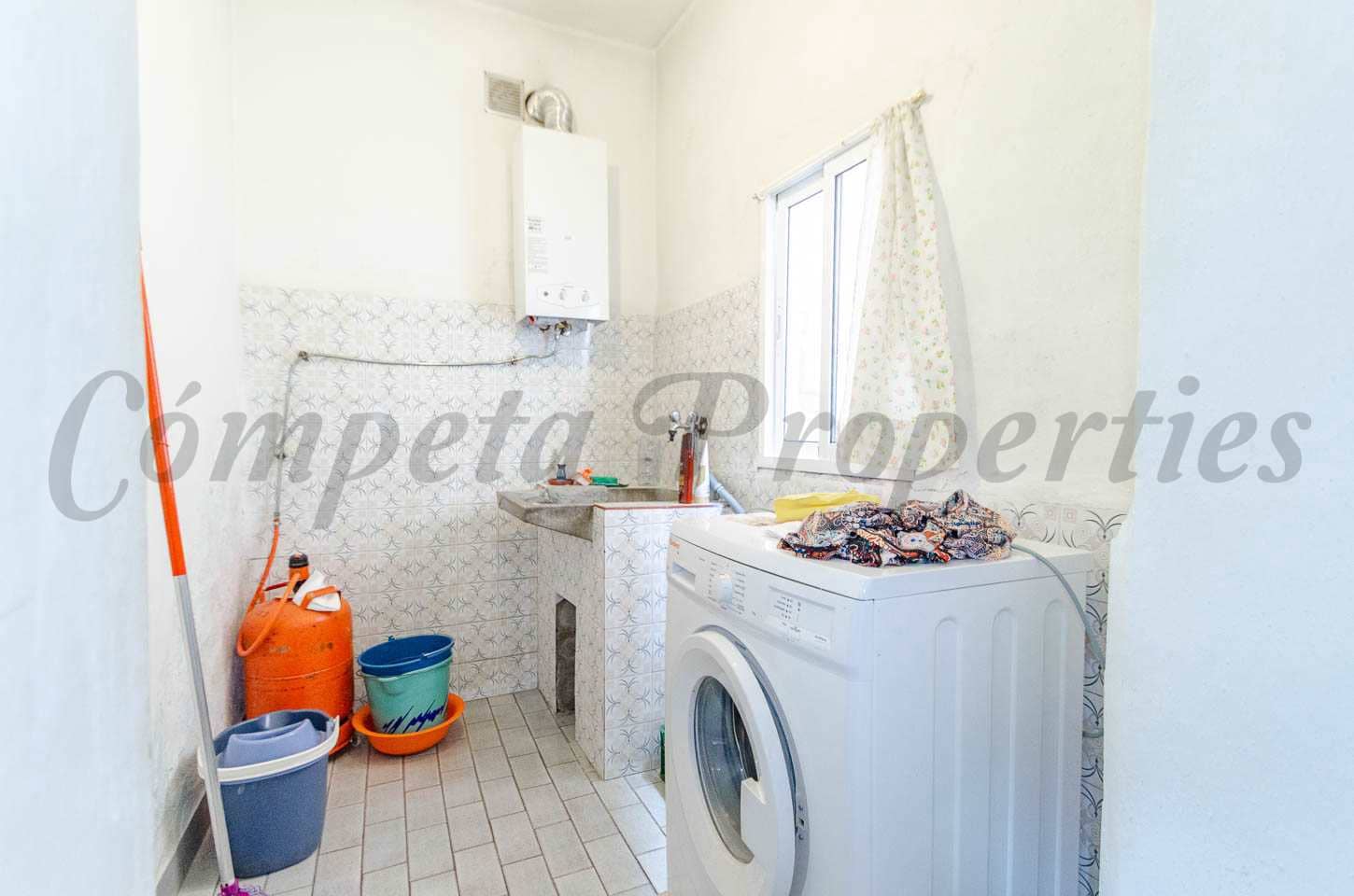 3 bedroom Townhouse for sale in Archez - € 129,900 (Ref: 8519723)