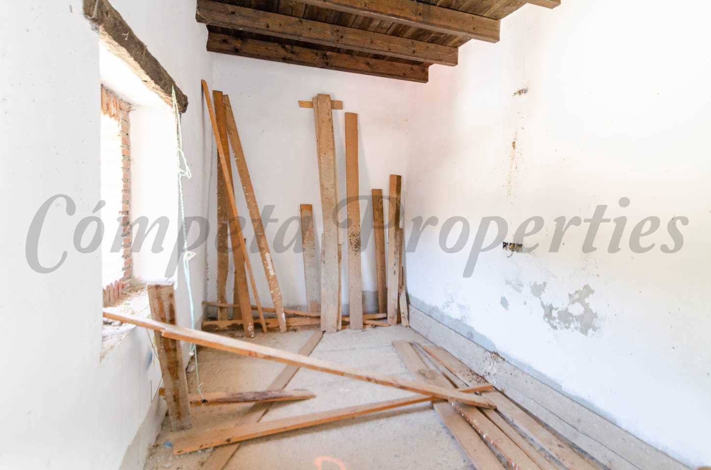 3 slaapkamer Huis te koop in Salares - € 152.000 (Ref: 8524794)